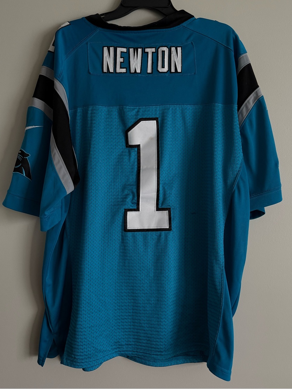 NFL Carolina Panthers Cam Newton Jersey - Picture 2 of 3